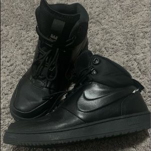 Nike Path Winter Men's High Top Sneaker
